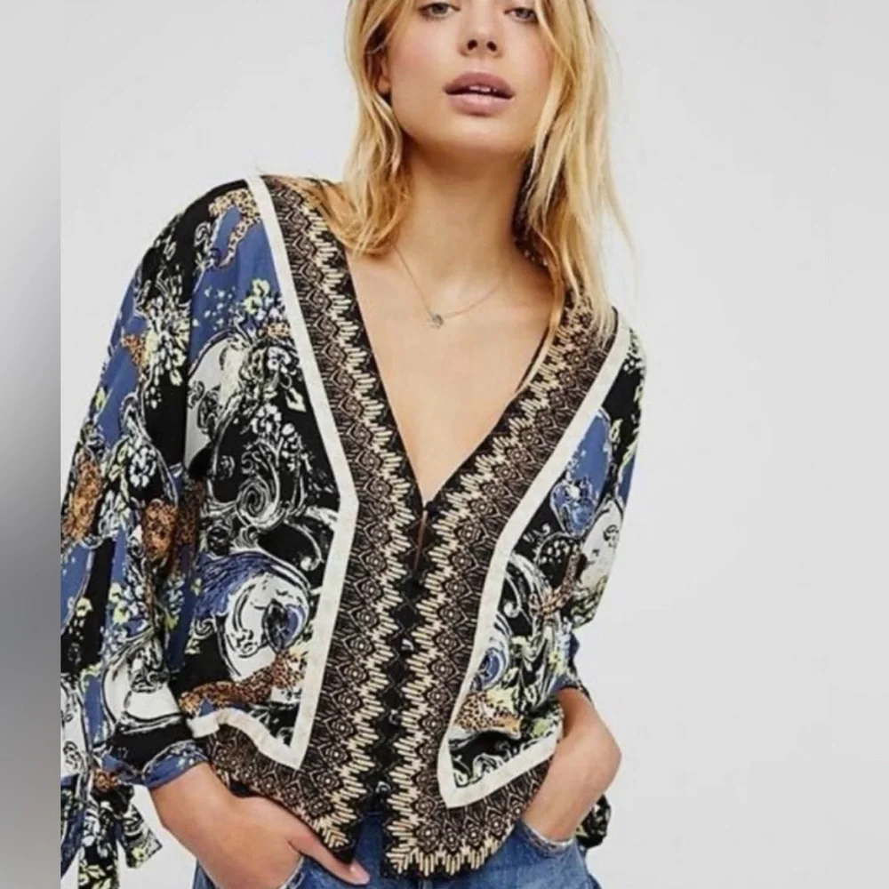 Free People Catch Me If You Can Boho Hippie Blouse Size Medium - Picture 2 of 12